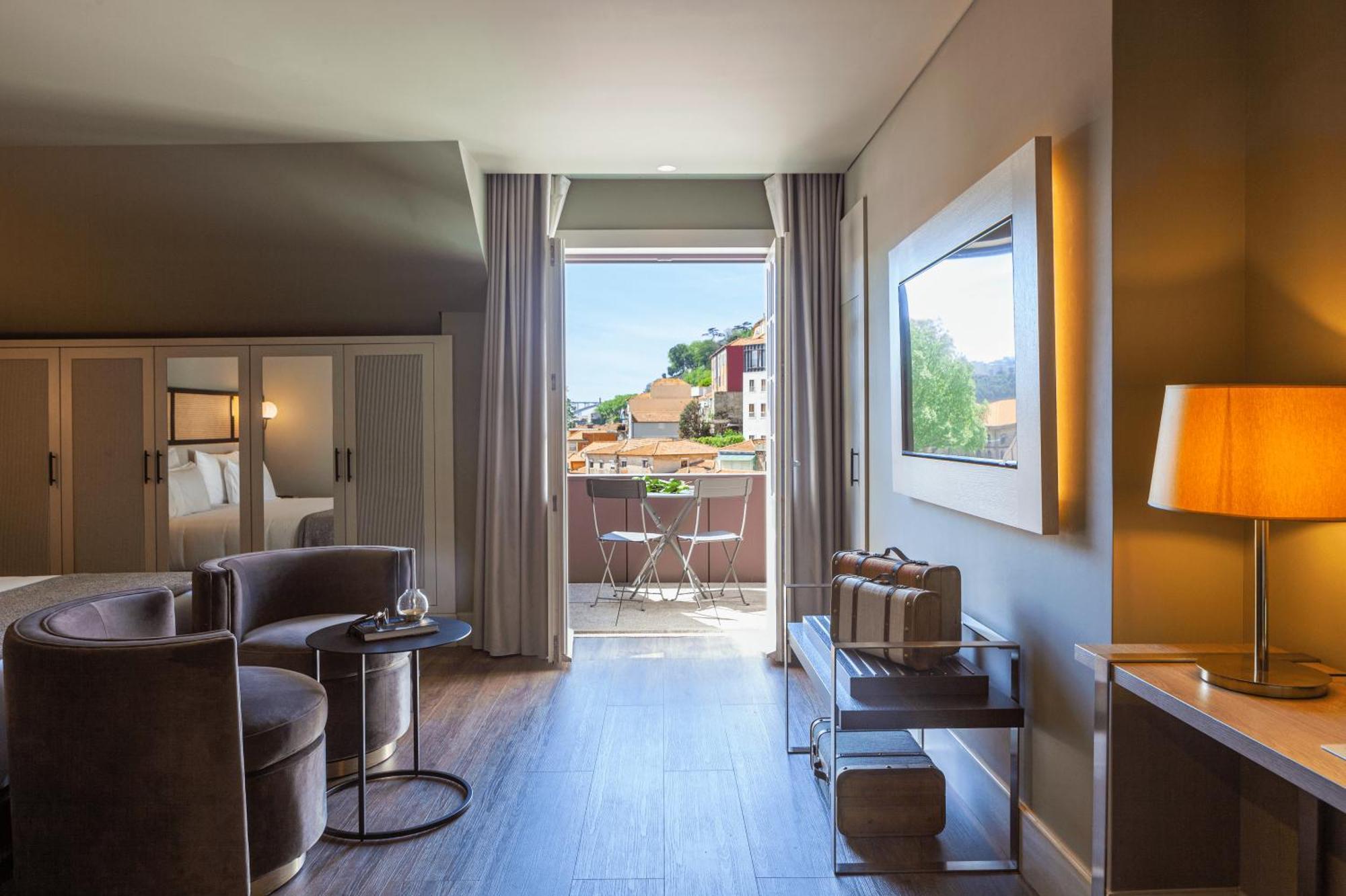 Timbre Virtudes Porto Exterior foto A room at the hotel
